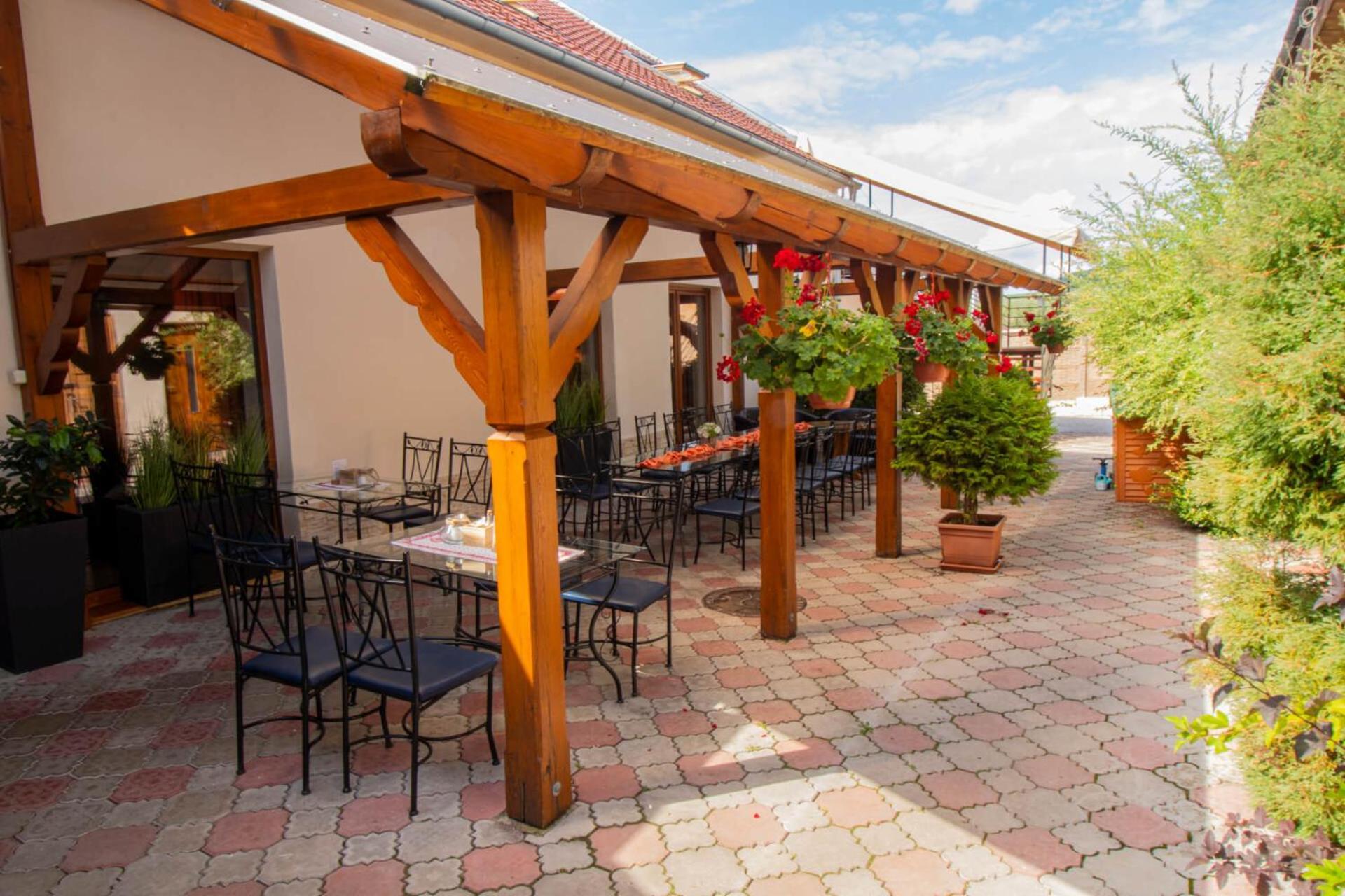Penzion Contesa Rožňava Exterior foto